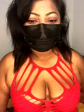 Snapshot of _Cute_ariana_ chatting on 10/14/25, 04:46 Cute ariana online show from 10/14/25, 04:46