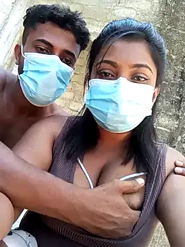 Snapshot of _Cute_ariana_ chatting on 02/15/25, 06:55 Cute ariana online show from 02/15/25, 06:55