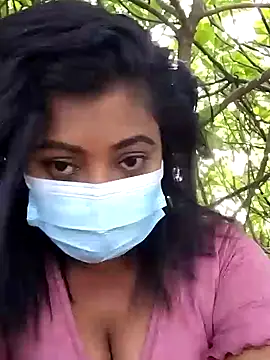 Snapshot of _Cute_ariana_ chatting on 01/27/25, 03:26 Cute ariana online show from 01/27/25, 03:26