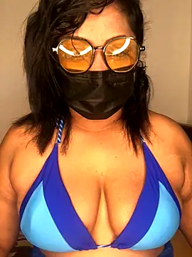 Snapshot of _Cute_ariana_ chatting on 10/04/25, 07:54 Cute ariana online show from 10/04/25, 07:54