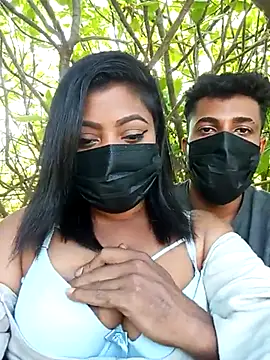 Snapshot of _Cute_ariana_ chatting on 02/17/25, 03:47 Cute ariana online show from 02/17/25, 03:47