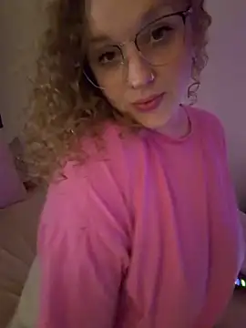 EmmieRae online show from 02/21/26, 02:02