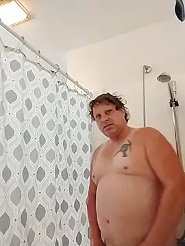 Snapshot of JGRisk chatting on 10/19/25, 12:19 JGRisk online show from 10/19/25, 12:19