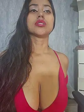 Valentinne z online show from 10/30/25, 12:09