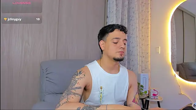 alejandro calderon1 online show from 11/11/25, 06:19