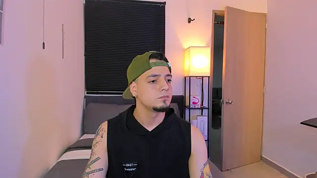 alejandro calderon1 online show from 04/11/26, 05:26