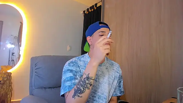 alejandro calderon1 online show from 02/03/25, 04:57