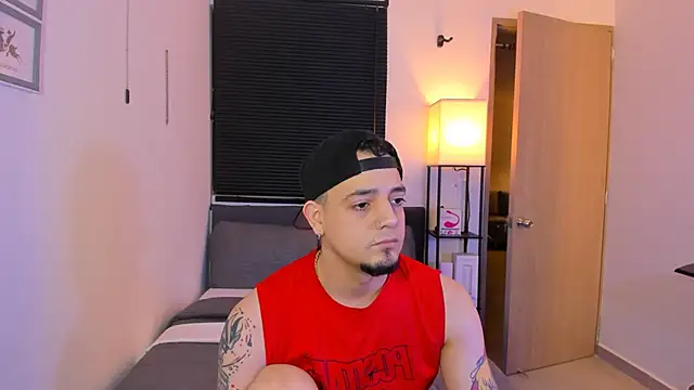 alejandro calderon1 online show from 04/13/26, 03:54