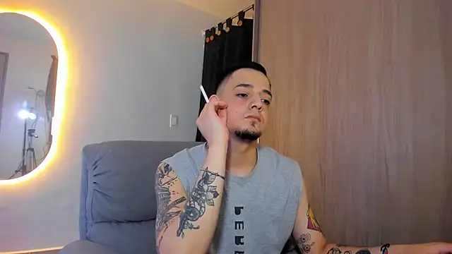 alejandro calderon1 online show from 02/24/25, 05:00