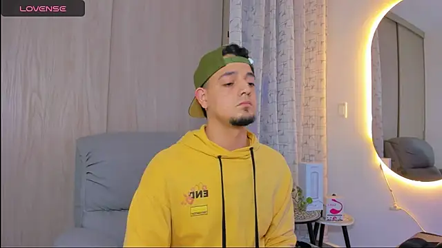 alejandro calderon1 online show from 11/05/25, 04:26