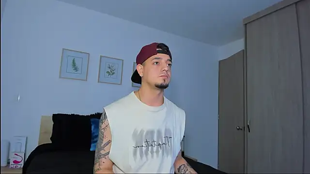 alejandro calderon1 online show from 12/17/25, 03:55