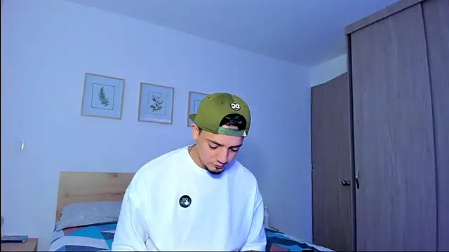 alejandro calderon1 online show from 11/29/25, 08:47