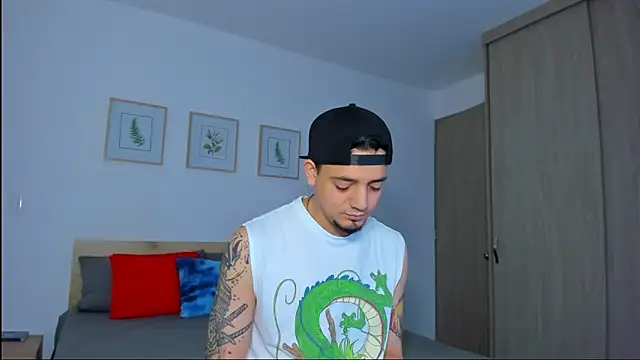 alejandro calderon1 online show from 12/03/25, 03:07