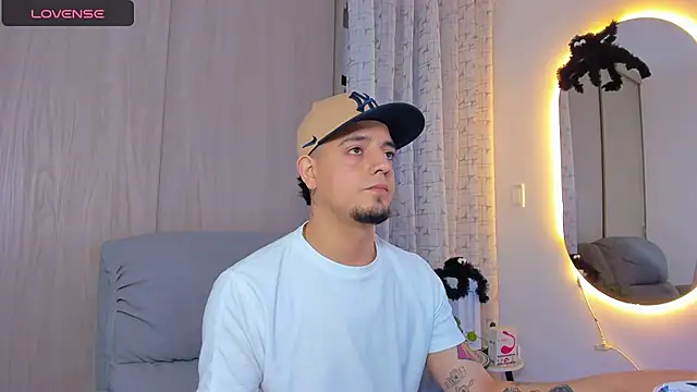 alejandro calderon1 online show from 11/03/25, 05:01