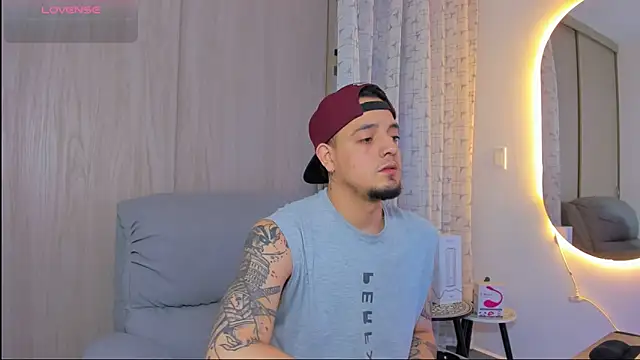 alejandro calderon1 online show from 11/17/25, 05:00