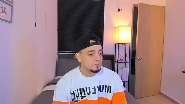 alejandro calderon1 online show from 04/16/26, 05:19