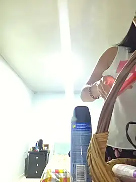 Hannah-grace online show from 11/01/25, 09:25