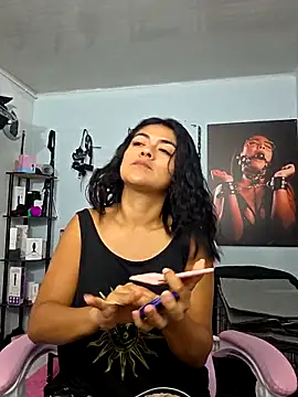 Hannah-grace online show from 10/04/25, 10:39