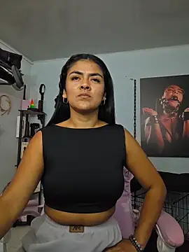 Hannah-grace online show from 10/16/25, 01:19