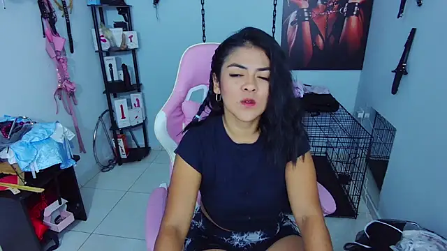 Hannah-grace online show from 10/11/25, 01:34