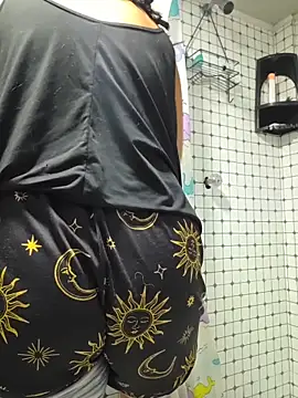 Hannah-grace online show from 11/22/25, 10:25