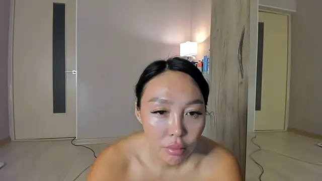 keiko hot online show from 05/13/26, 03:24