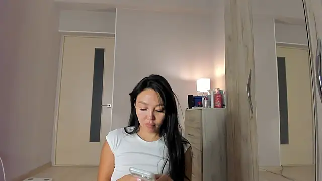 Snapshot of keiko_hot chatting on 06/30/26, 03:06 keiko hot online show from 06/30/26, 03:06