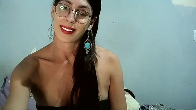 Snapshot of AlexiaDuucan chatting on 01/10/26, 03:02 AlexiaDuucan online show from 01/10/26, 03:02