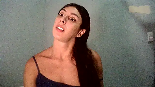 AlexiaDuucan online show from 11/16/25, 12:32