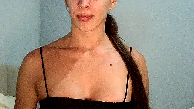 AlexiaDuucan online show from 03/05/26, 02:08