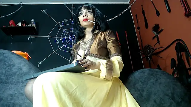 amy-mistress online show from 10/30/25, 10:17