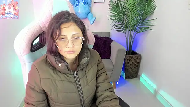Snapshot of Kyomi_chang chatting on 03/11/25, 12:17 Kyomi chang online show from 03/11/25, 12:17