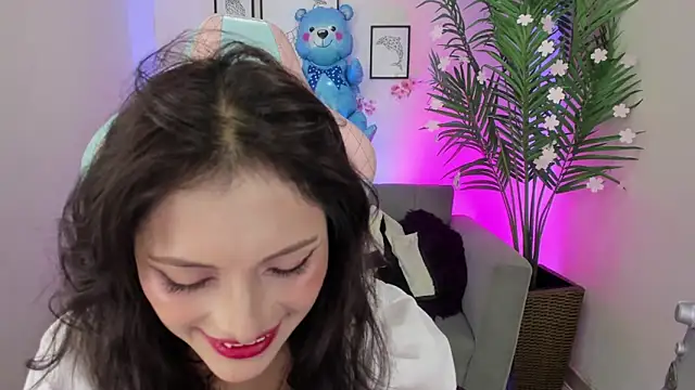 Snapshot of Kyomi_chang chatting on 03/22/25, 04:04 Kyomi chang online show from 03/22/25, 04:04