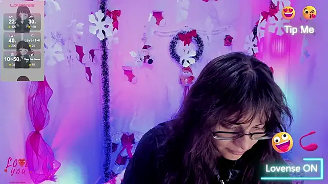 Kyomi chang online show from 12/15/25, 12:00