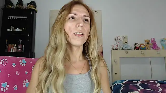aleera starxx982 online show from 05/26/26, 04:54