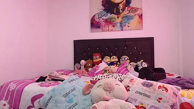 aleera starxx982 online show from 02/26/25, 07:53