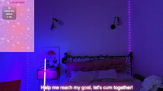 Snapshot of SexyCocobutt chatting on 10/15/25, 09:39 SexyCocobutt online show from 10/15/25, 09:39
