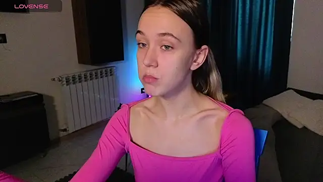 Snapshot of SexyCocobutt chatting on 11/20/25, 10:05 SexyCocobutt online show from 11/20/25, 10:05