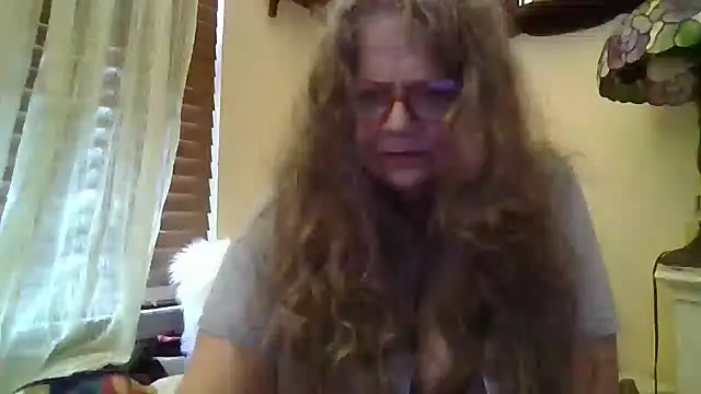 DestineeLoverGirl online show from 03/27/26, 02:07