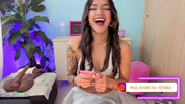 melisa es online show from 11/21/25, 01:43