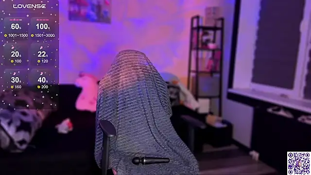 Chanel Gill online show from 11/13/25, 11:30