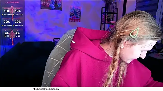 Chanel Gill online show from 02/17/26, 08:06