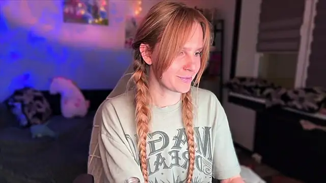 Chanel Gill online show from 01/12/26, 08:58