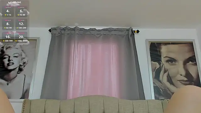Snapshot of Beautyari_ chatting on 03/12/25, 03:29 Beautyari online show from 03/12/25, 03:29