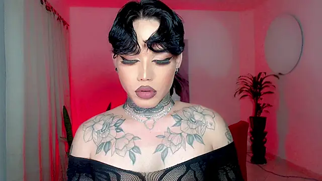 Snapshot of little_star_porn chatting on 01/12/26, 12:56 little star porn online show from 01/12/26, 12:56