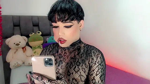 Snapshot of little_star_porn chatting on 02/25/26, 03:07 little star porn online show from 02/25/26, 03:07