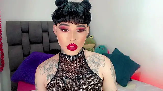 Snapshot of little_star_porn chatting on 02/06/26, 02:29 little star porn online show from 02/06/26, 02:29