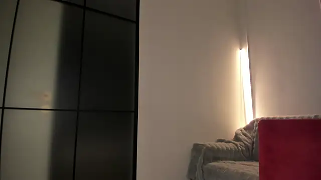 Lunaonekiss online show from 03/11/26, 11:37