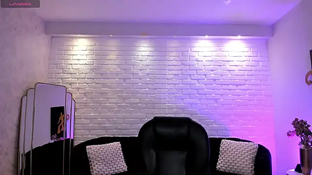 JennaOlsonX online show from 03/18/25, 06:28