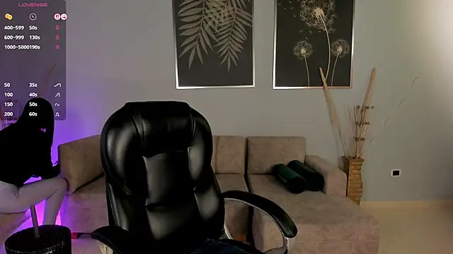 JennaOlsonX online show from 11/30/25, 11:33